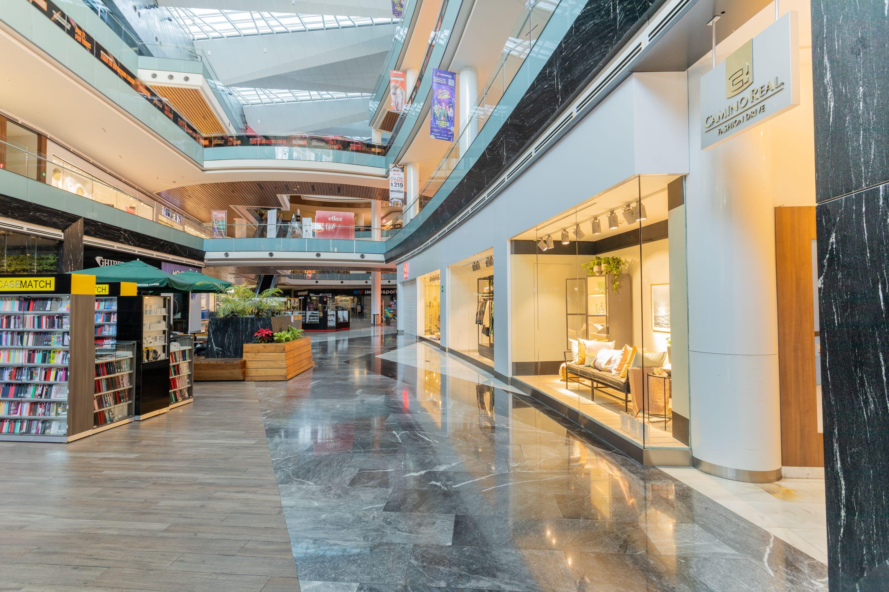 Camino Real Fashion Drive Monterrey Hotel San Pedro Garza Garcia Екстериор снимка Interior of the mall