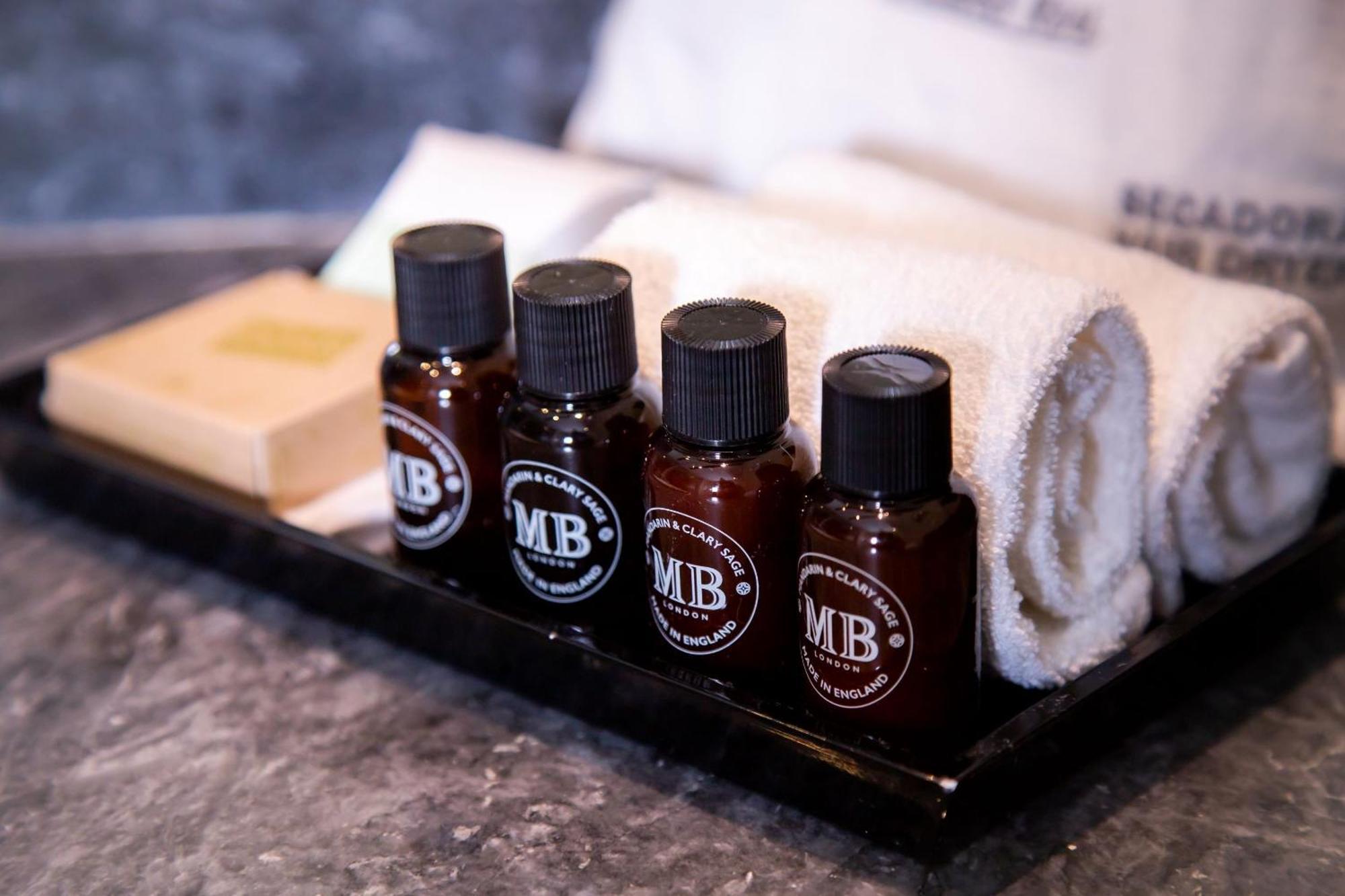 Camino Real Fashion Drive Monterrey Hotel San Pedro Garza Garcia Екстериор снимка MB Aromatherapy