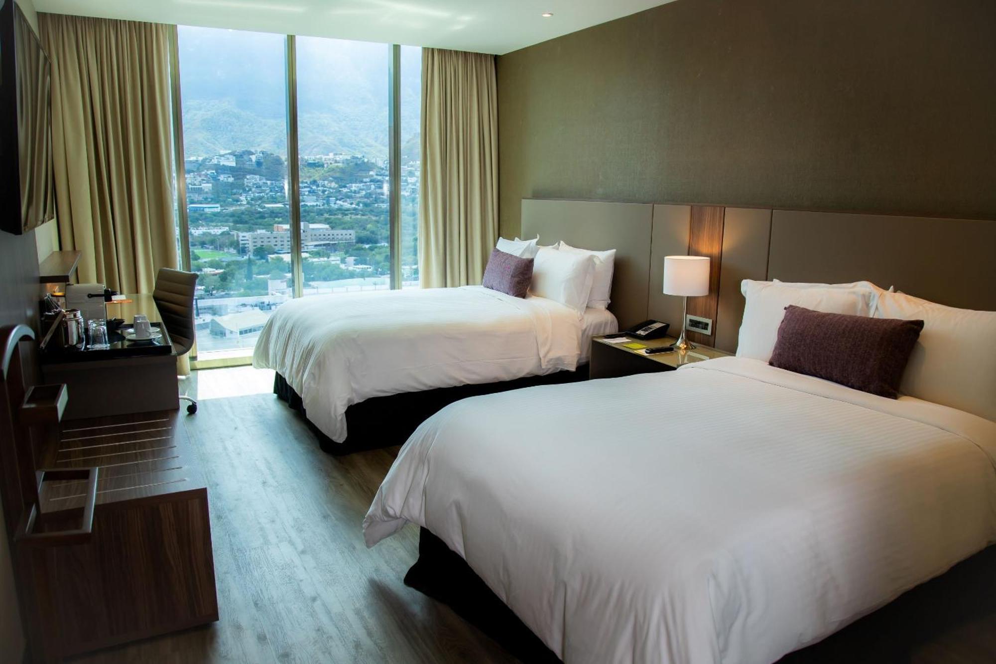 Camino Real Fashion Drive Monterrey Hotel San Pedro Garza Garcia Екстериор снимка A room at the hotel