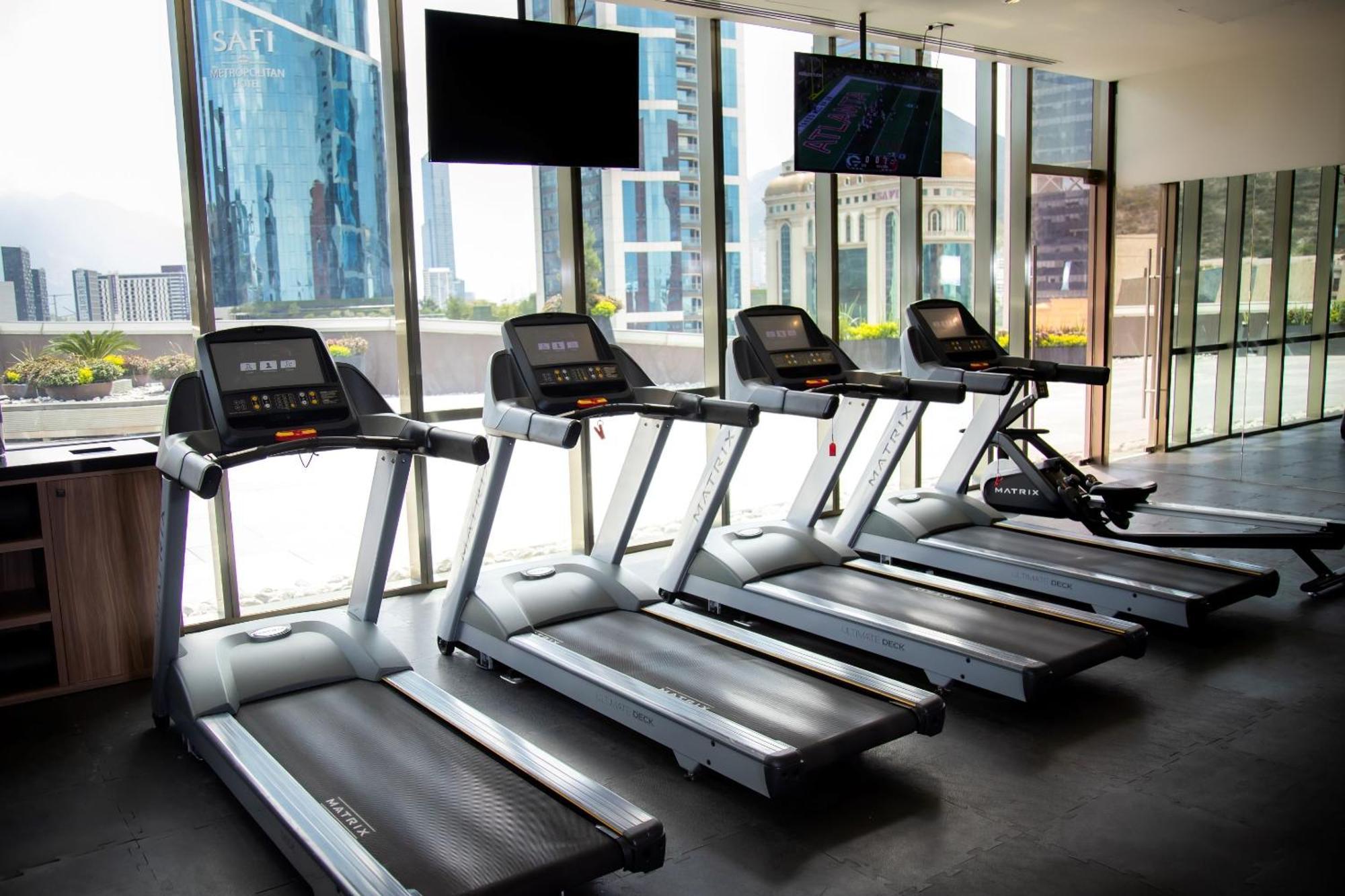 Camino Real Fashion Drive Monterrey Hotel San Pedro Garza Garcia Екстериор снимка Treadmills